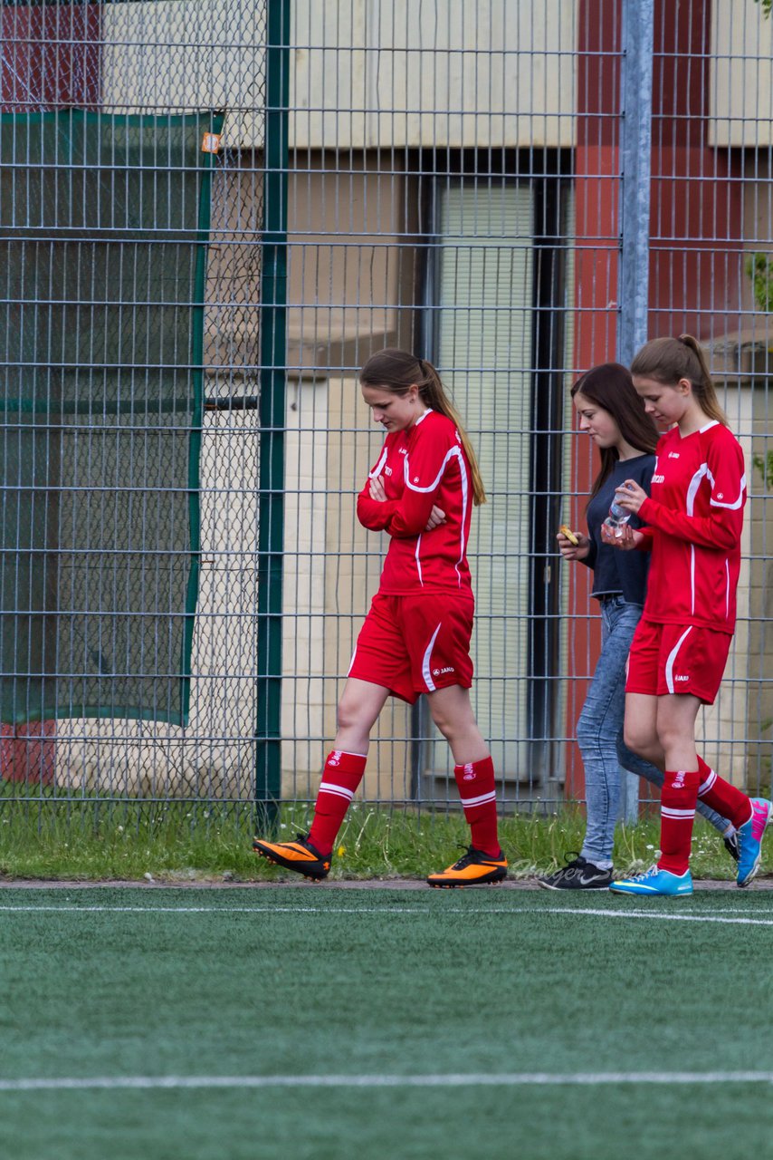 Bild 304 - B-Juniorinnen SG Trittau/Sdstormarn - SV Frisia 03 Risum Lindholm : Ergebnis: 3:1